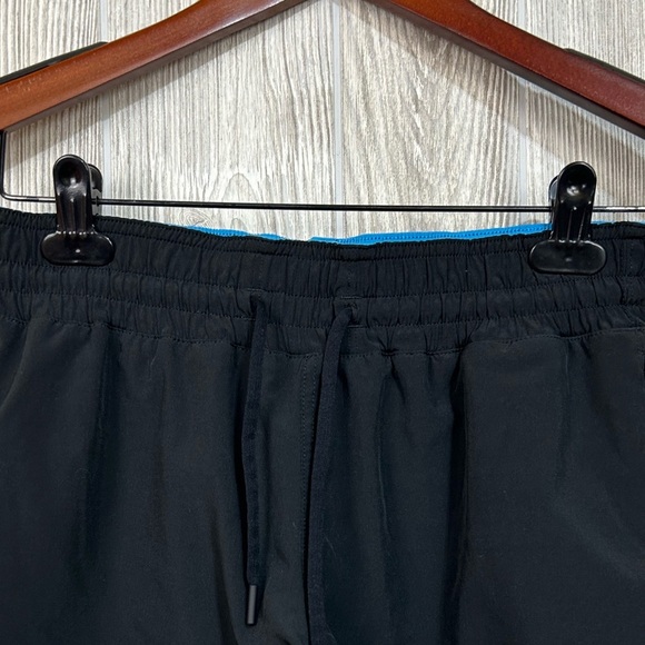 Zyia Active Reversible Flip It Running Shorts 
Elastic Waistband Black Blue SZ S - Picture 3 of 11